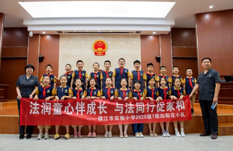 161673834219523202.jpg 3.jpg