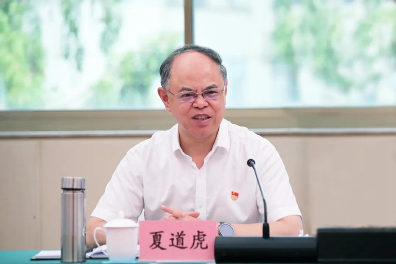 151686796300946507.jpg 2.jpg