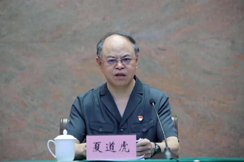 301688089125428864.jpg 2.jpg